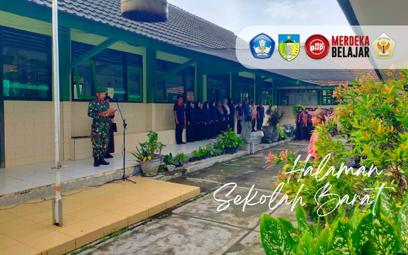 Halaman Sekolah Barat