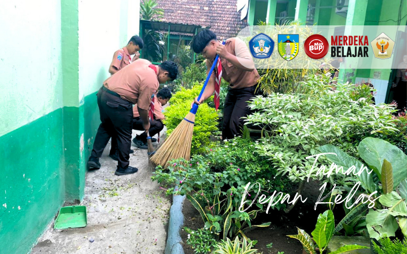 Taman Depan Kelas